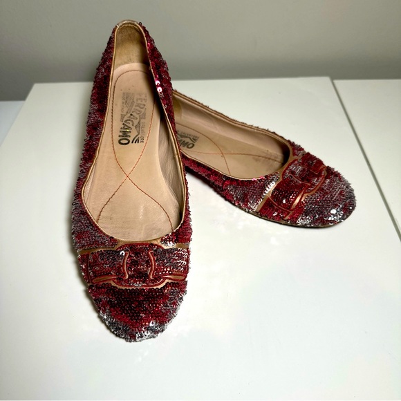 Salvatore Ferragamo Red Silver Sequins Ballet Satin Flats Bow Accent 5 Dorothy - Picture 1 of 7